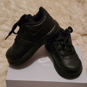Nike Air force 1s all black low tops